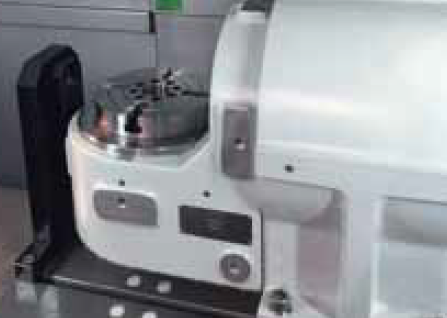 Centro di lavoro a 5 assi Pinnacle AX-170
