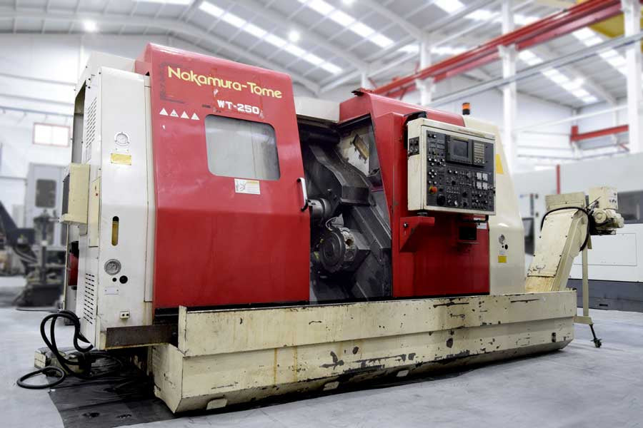 TORNO BANCADA INCLINADA NAKAMURA WT-250
