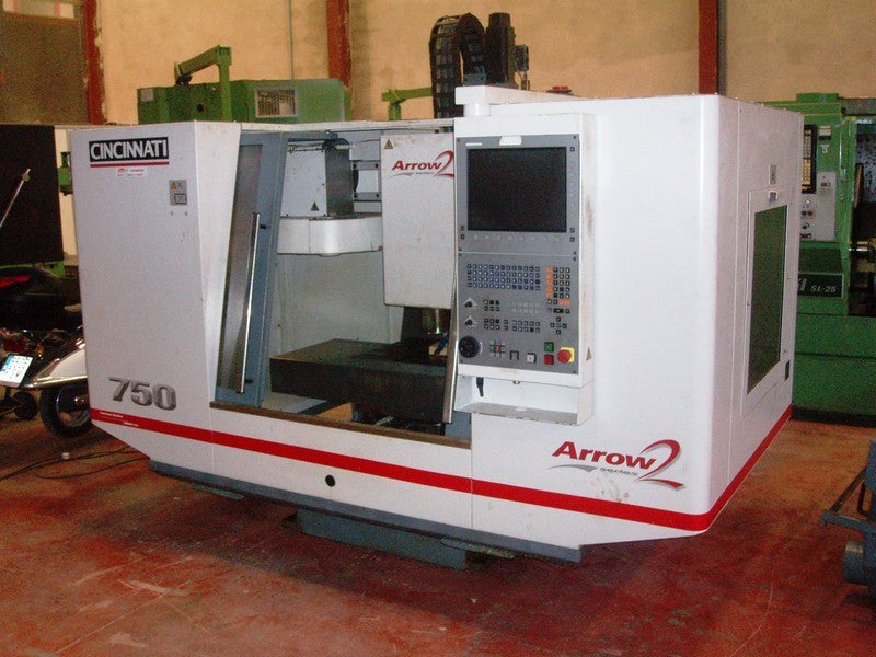CENTRO MECANIZADO CINCINNATI 750 ARROW 2