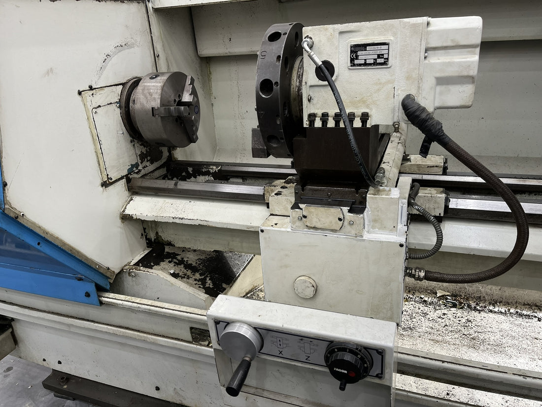 TORNO CNC PINACHO MUSTANG 225 x 1500