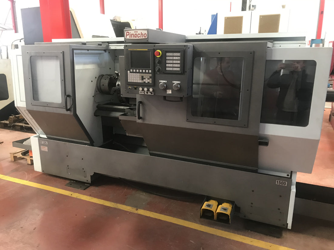 TORNO CNC PINACHO MOD:ST225-65X1500