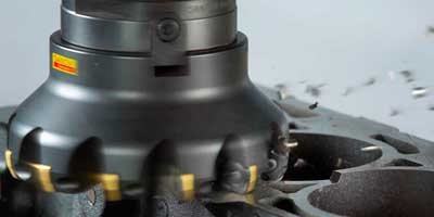 Outils rotatifs en carbure