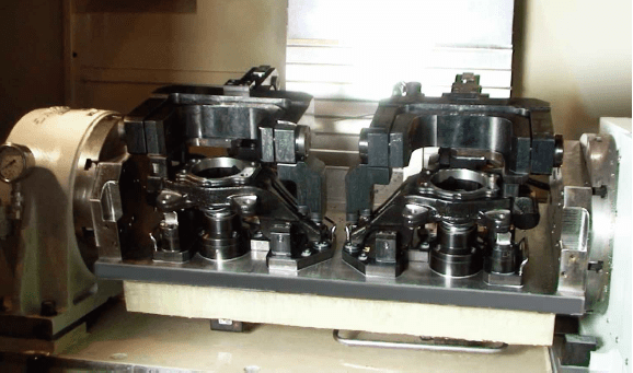 Vertical machining centre Tongtai TMV-850QII
