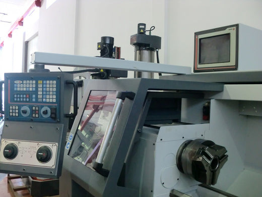 TORNO CNC PINACHO 200X1000