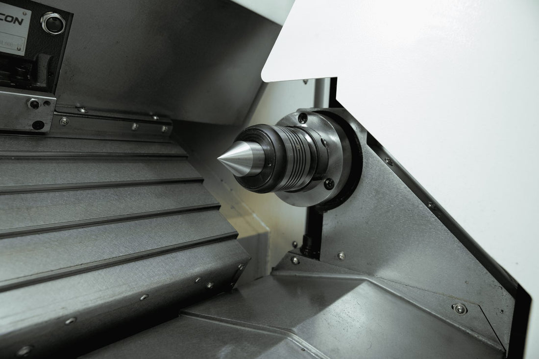 Torno CNC de bancada inclinada Vurcon SBL65M
