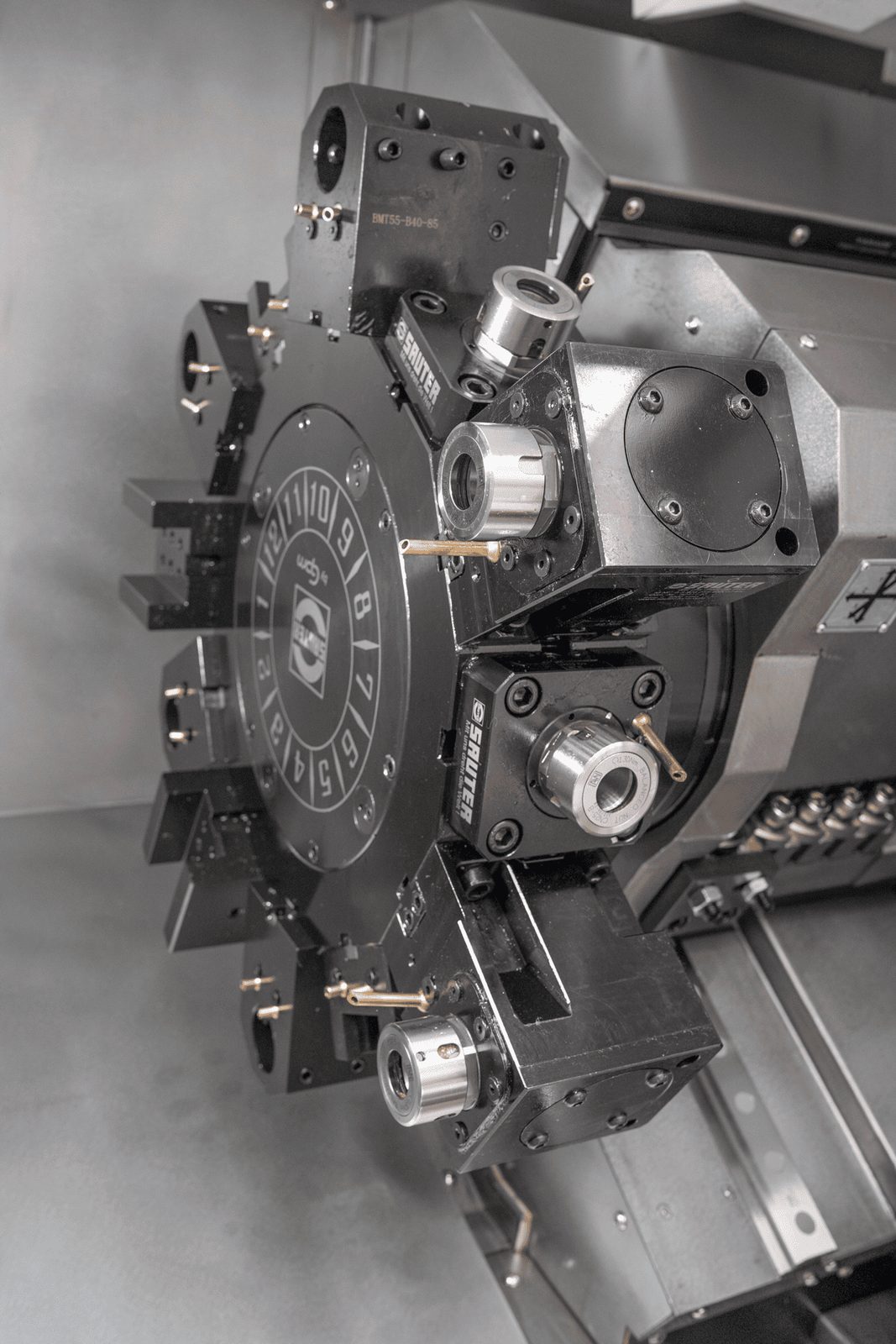 Torno CNC de bancada inclinada Vurcon SBL66MY
