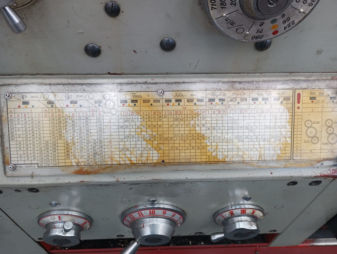 Torno Convencional manual Travis T-2680