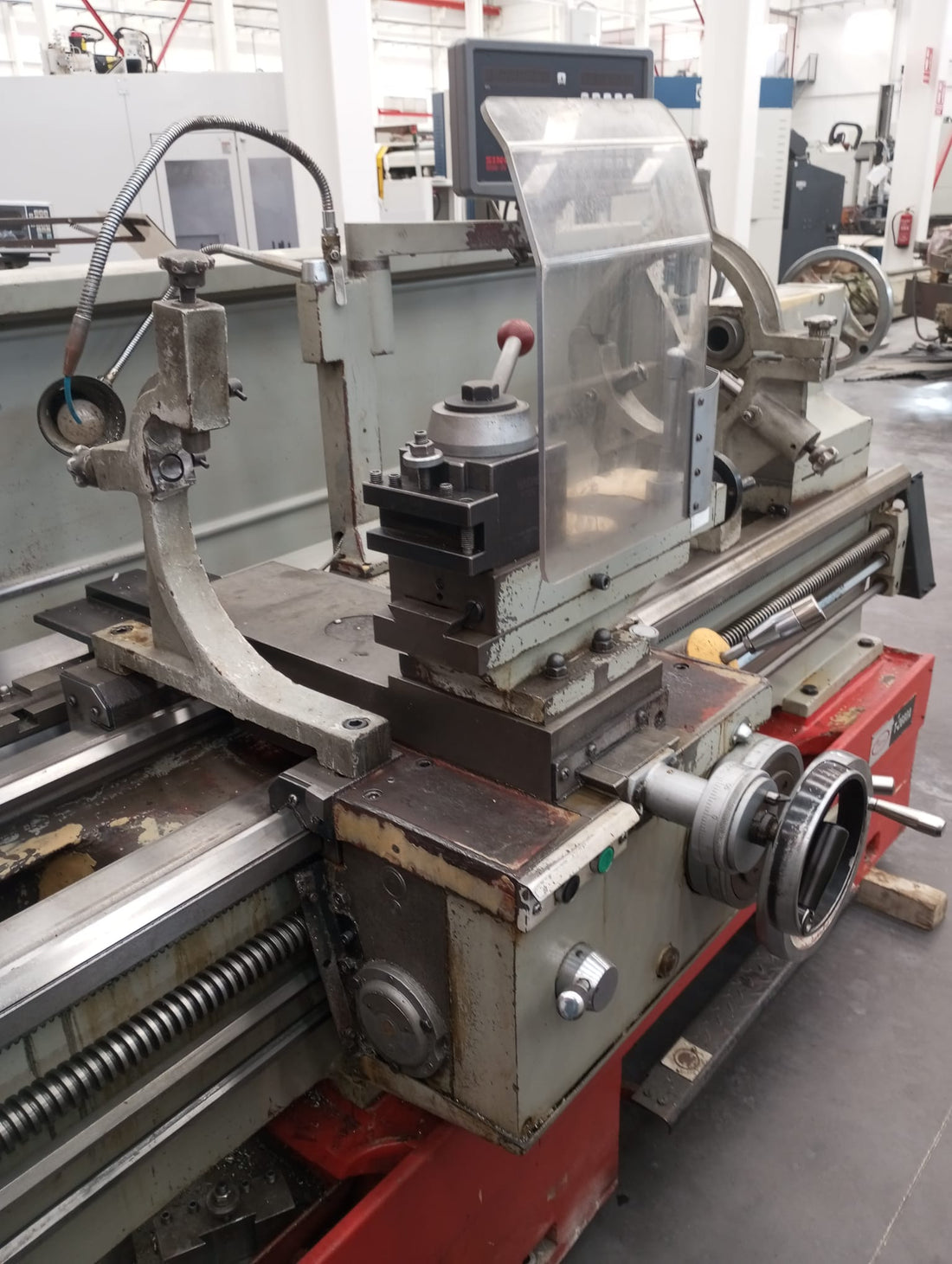 Torno Convencional manual Travis T-2680