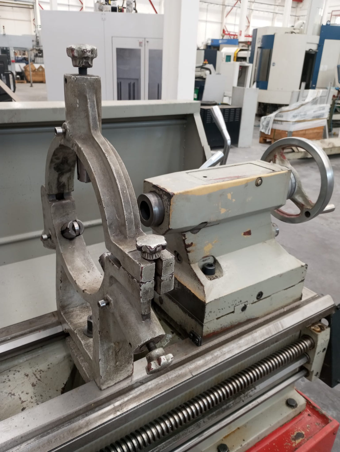 Torno Convencional manual Travis T-2680
