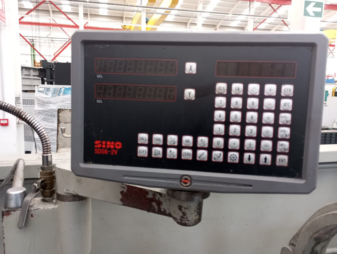 Torno Convencional manual Travis T-2680