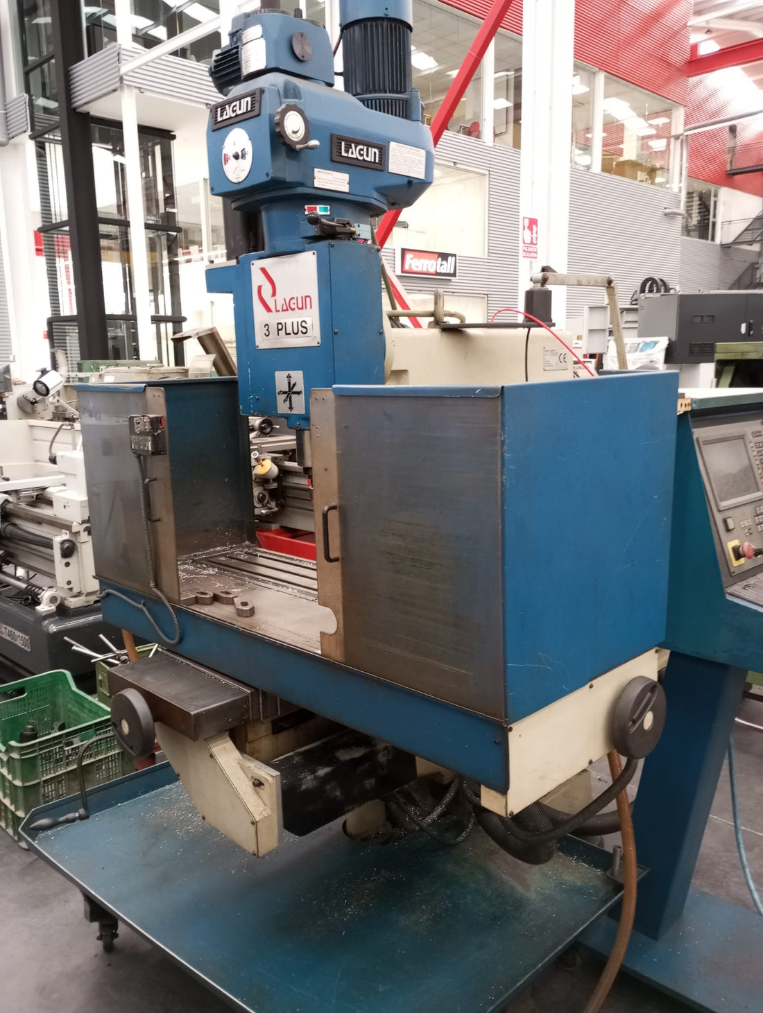 FRESADORA LAGUN CNC 3 PLUS