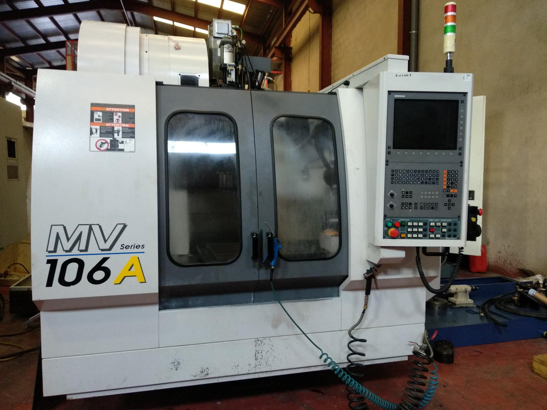 CENTRO MECANIZADO VERTICAL CNC YCM MV106A